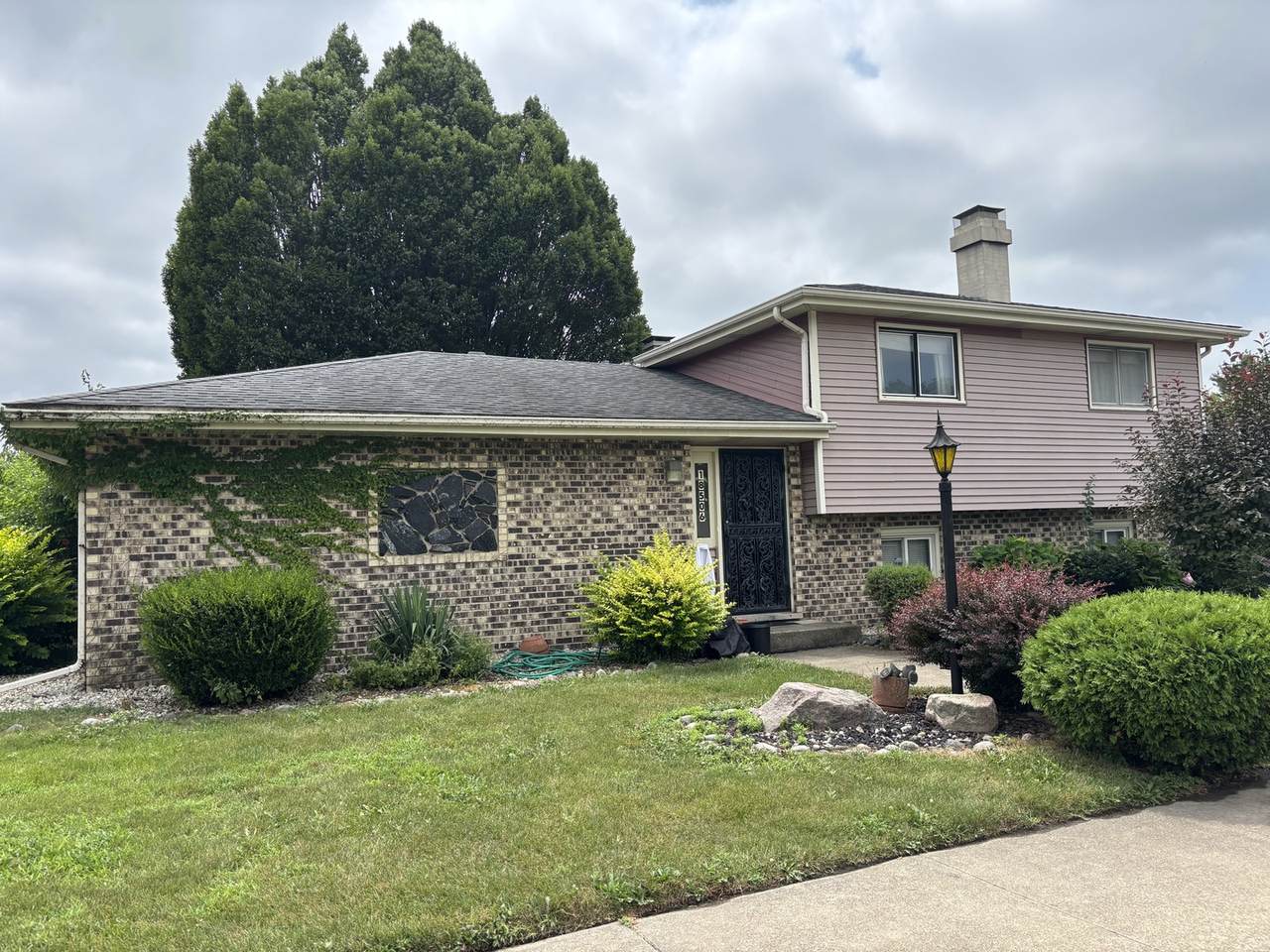18506 Clyde Avenue - Photo 1