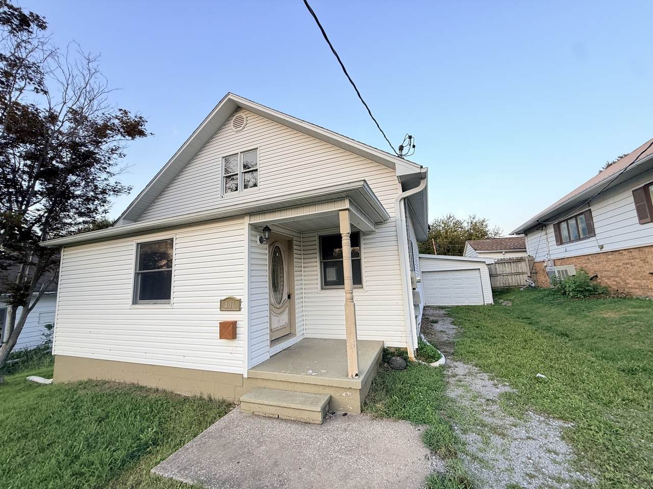 406 Gardner Street - Photo 1