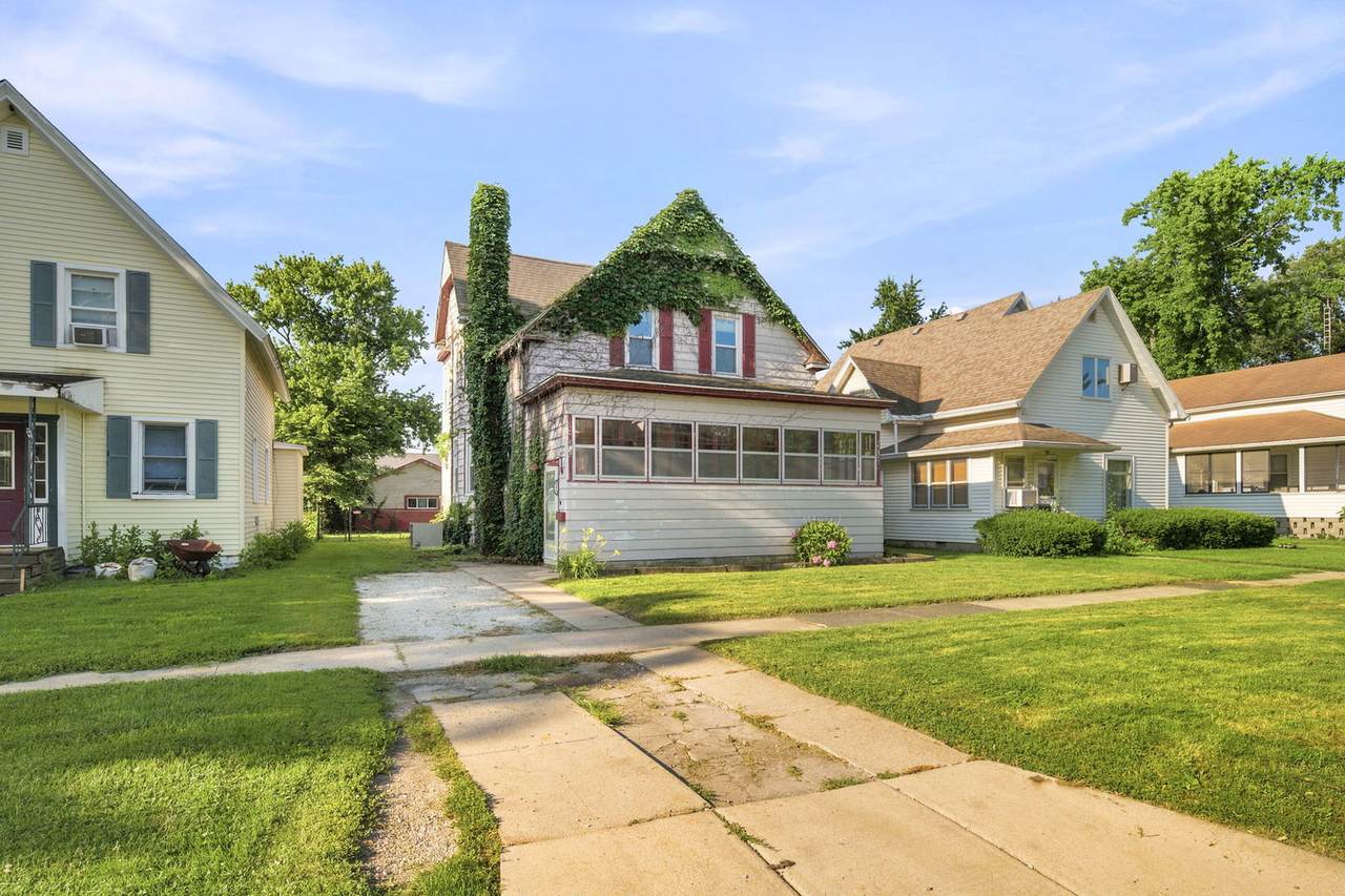 111 Delaware Street - Photo 1