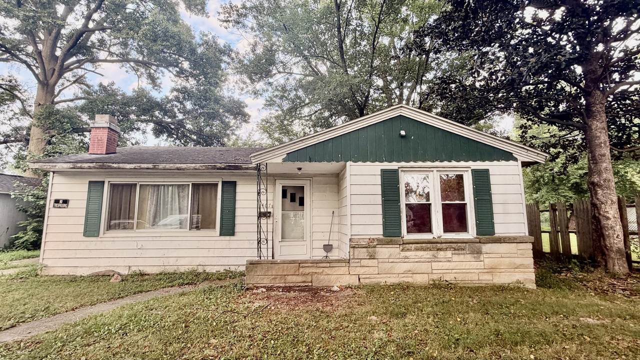 1407 Sycamore Street - Photo 1