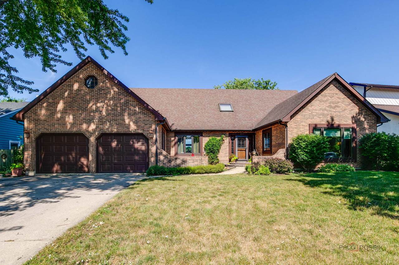 317 Mainsail Drive - Photo 1