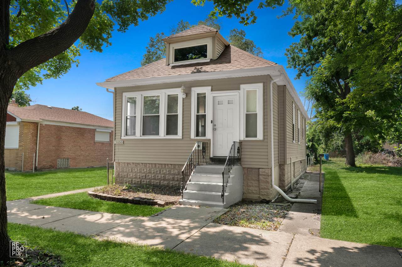 9050 Ellis Avenue - Photo 1