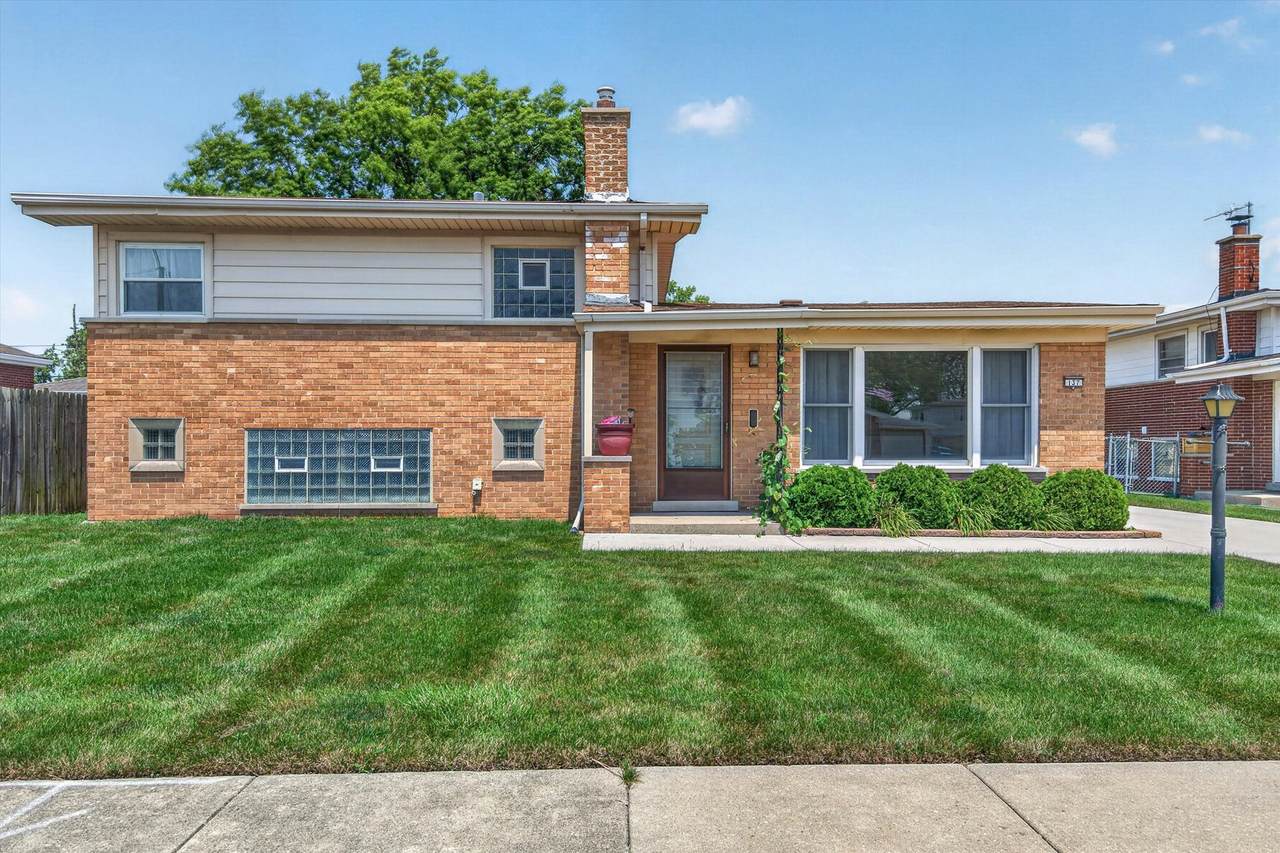 137 Glengate Avenue - Photo 1