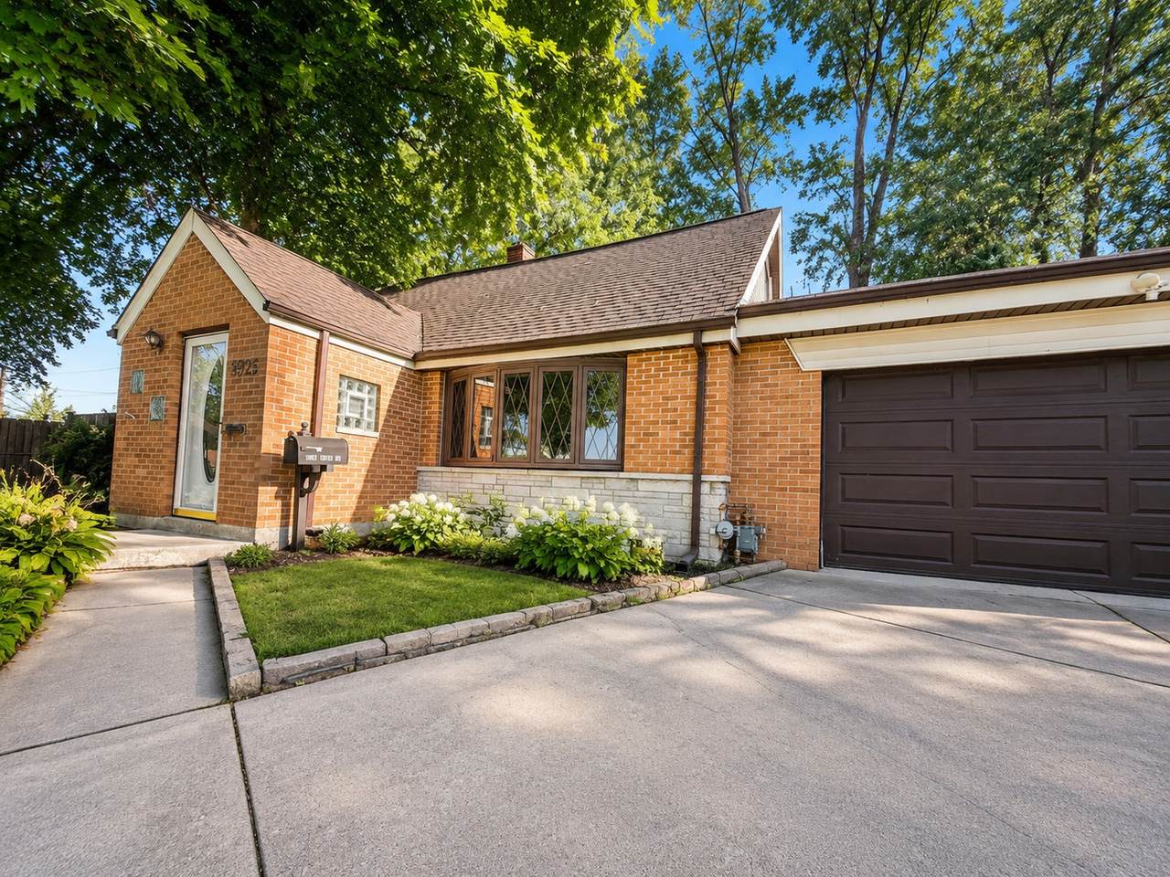 6925 Elder Court - Photo 1