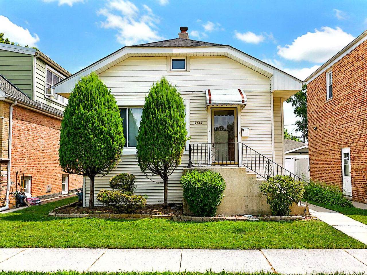 2133 75th Avenue - Photo 1