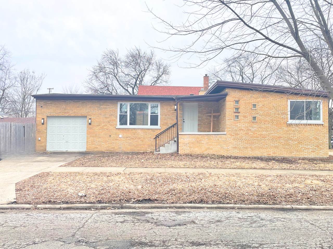 2521 120th Street - Photo 1