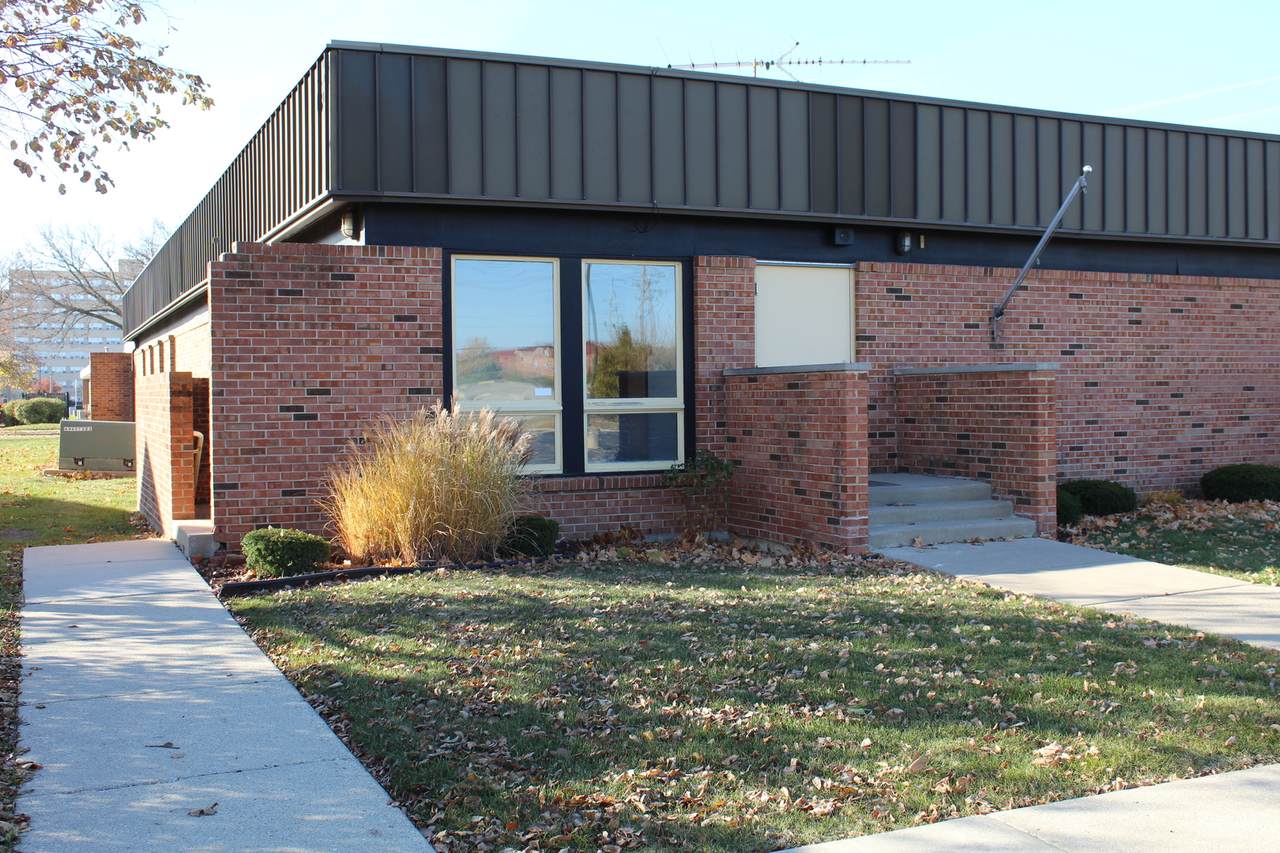 300 Hammes Avenue - Photo 1