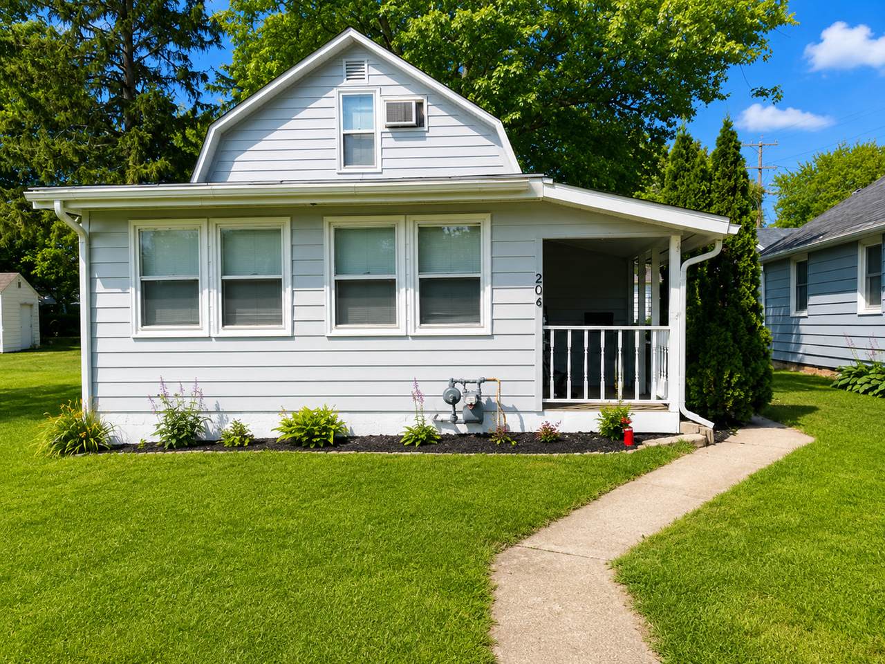 204 16th Avenue - Photo 1