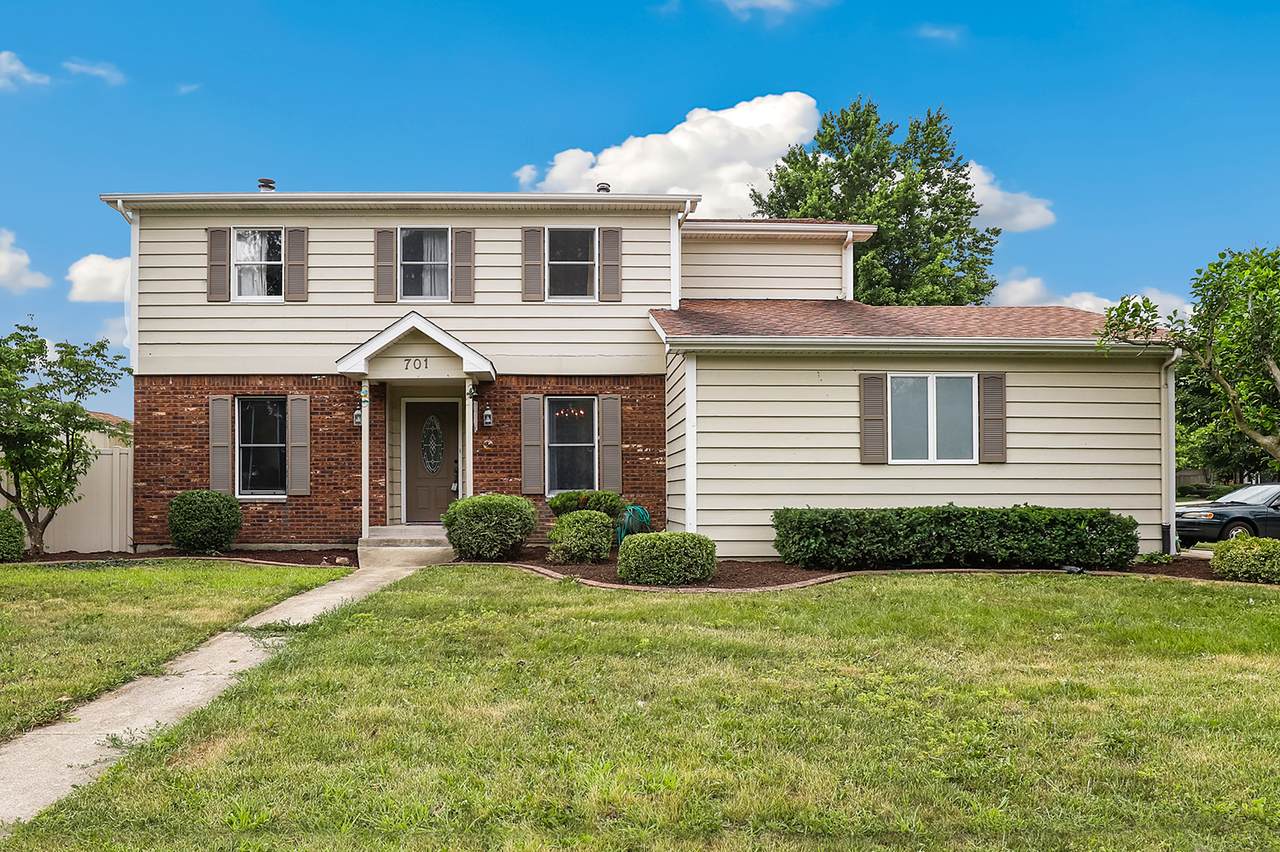 701 Deerwood Drive - Photo 1