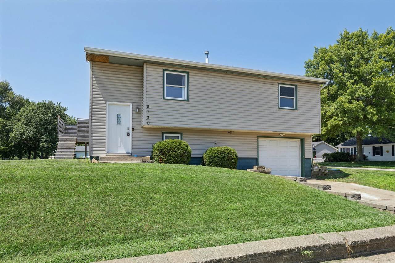 5730 Division Street - Photo 1