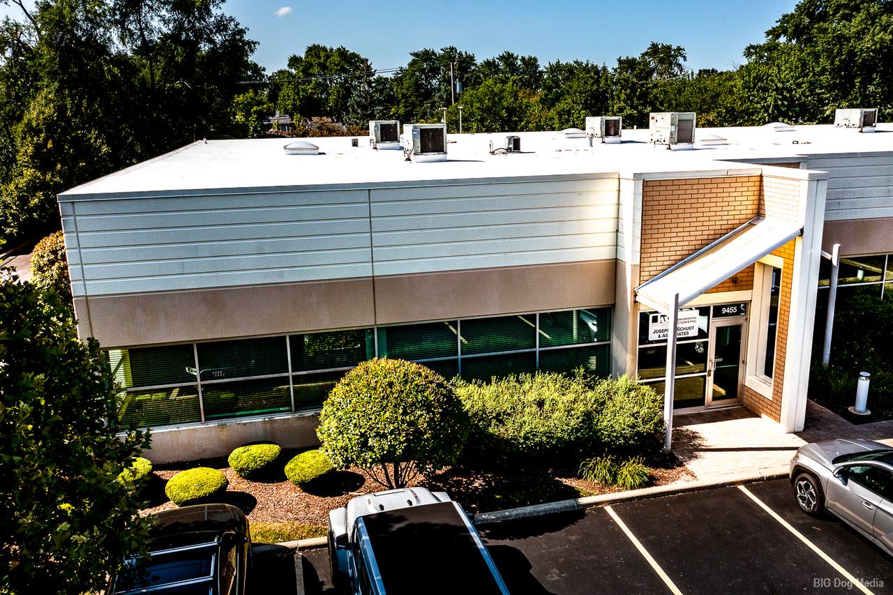 9455 Enterprise Drive - Photo 1