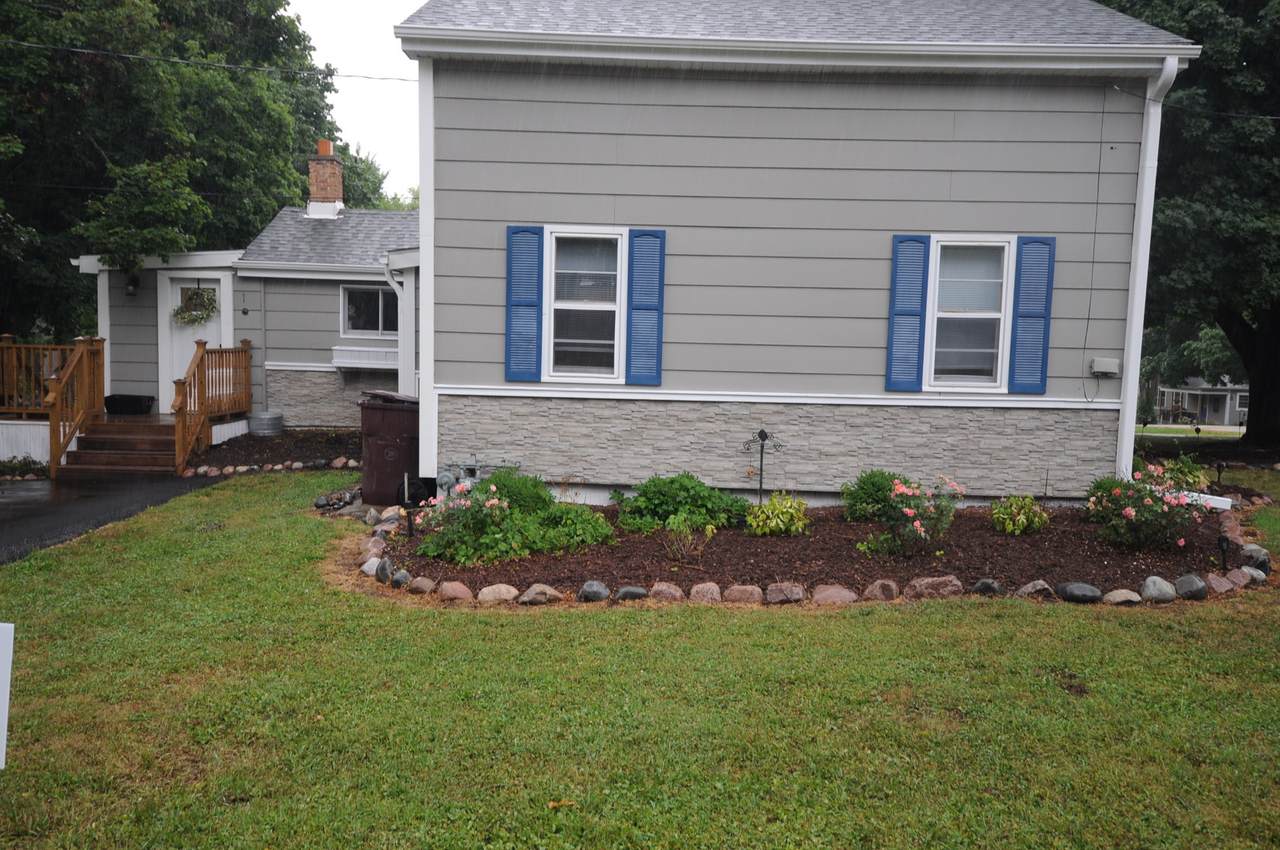 5724 Milwaukee Avenue - Photo 1