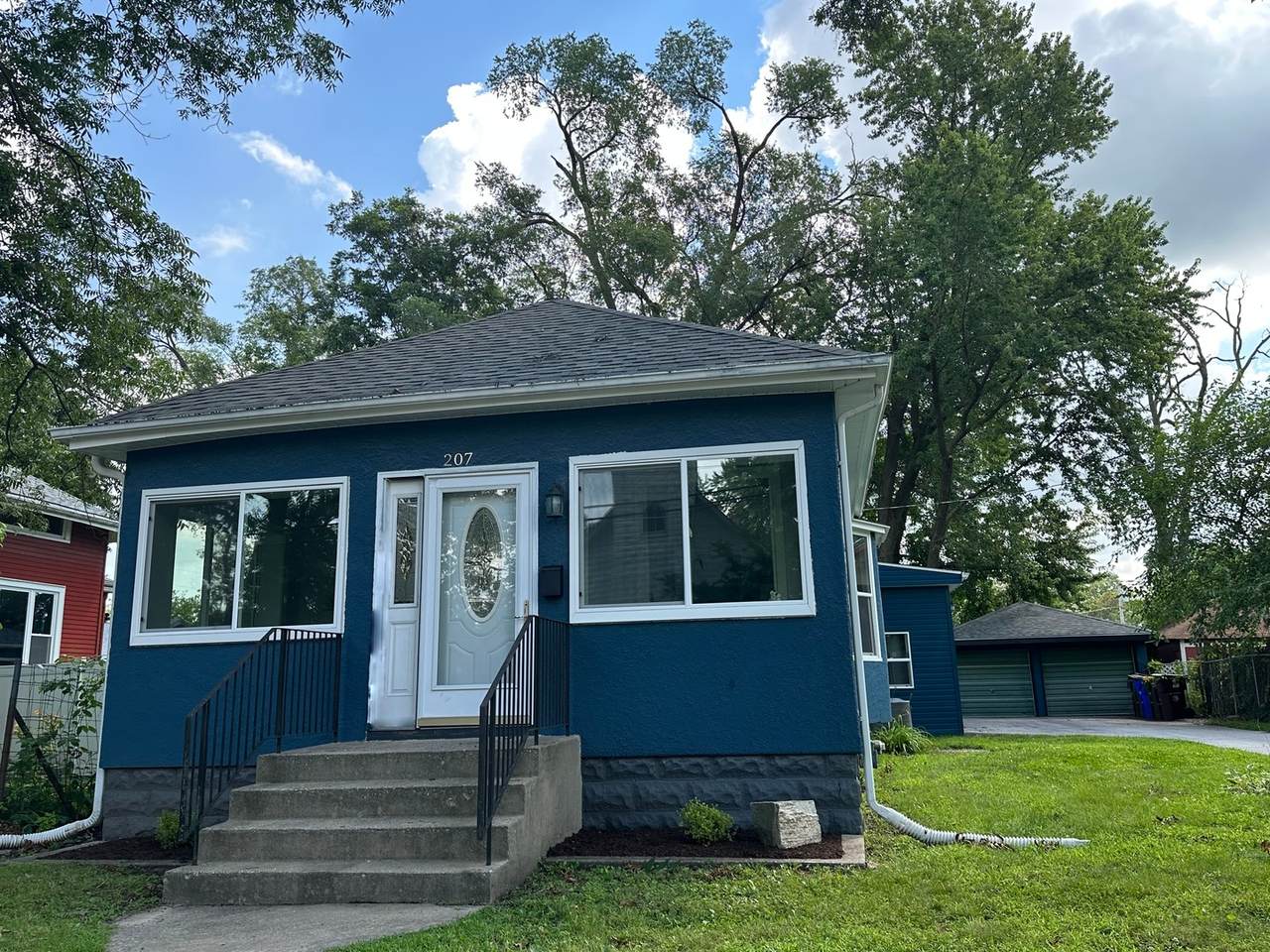 207 Schwab Street - Photo 1