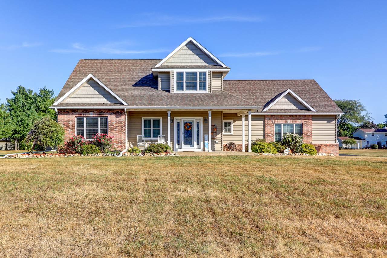 10301 Laurel Lane - Photo 1