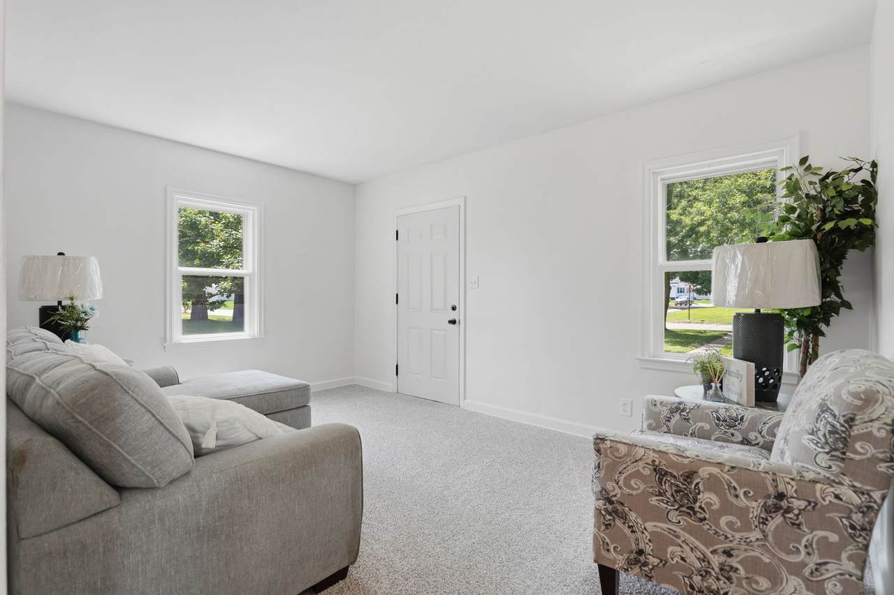 2055 36th Street - Photo 1