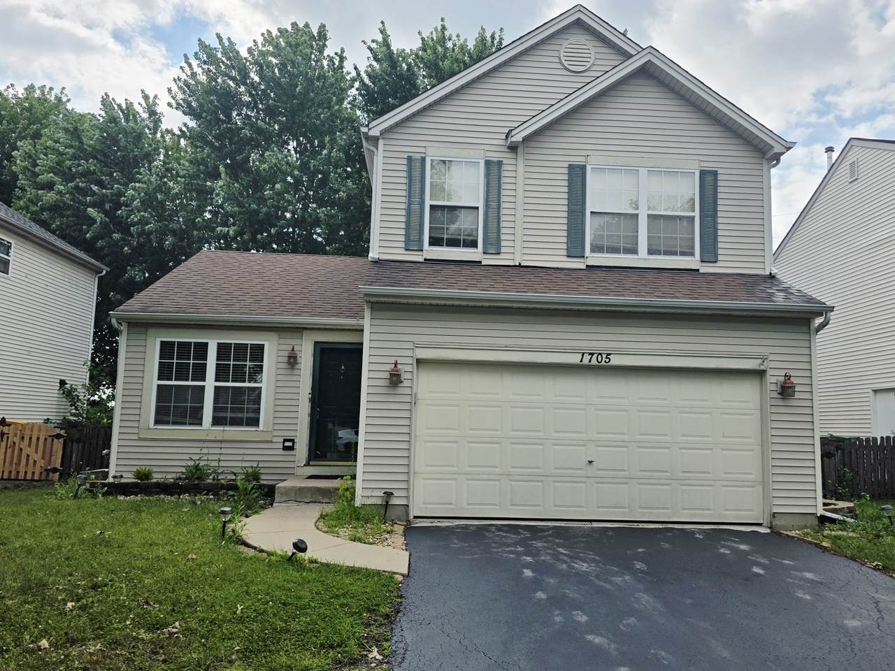 1705 Lake Pointe Drive - Photo 1
