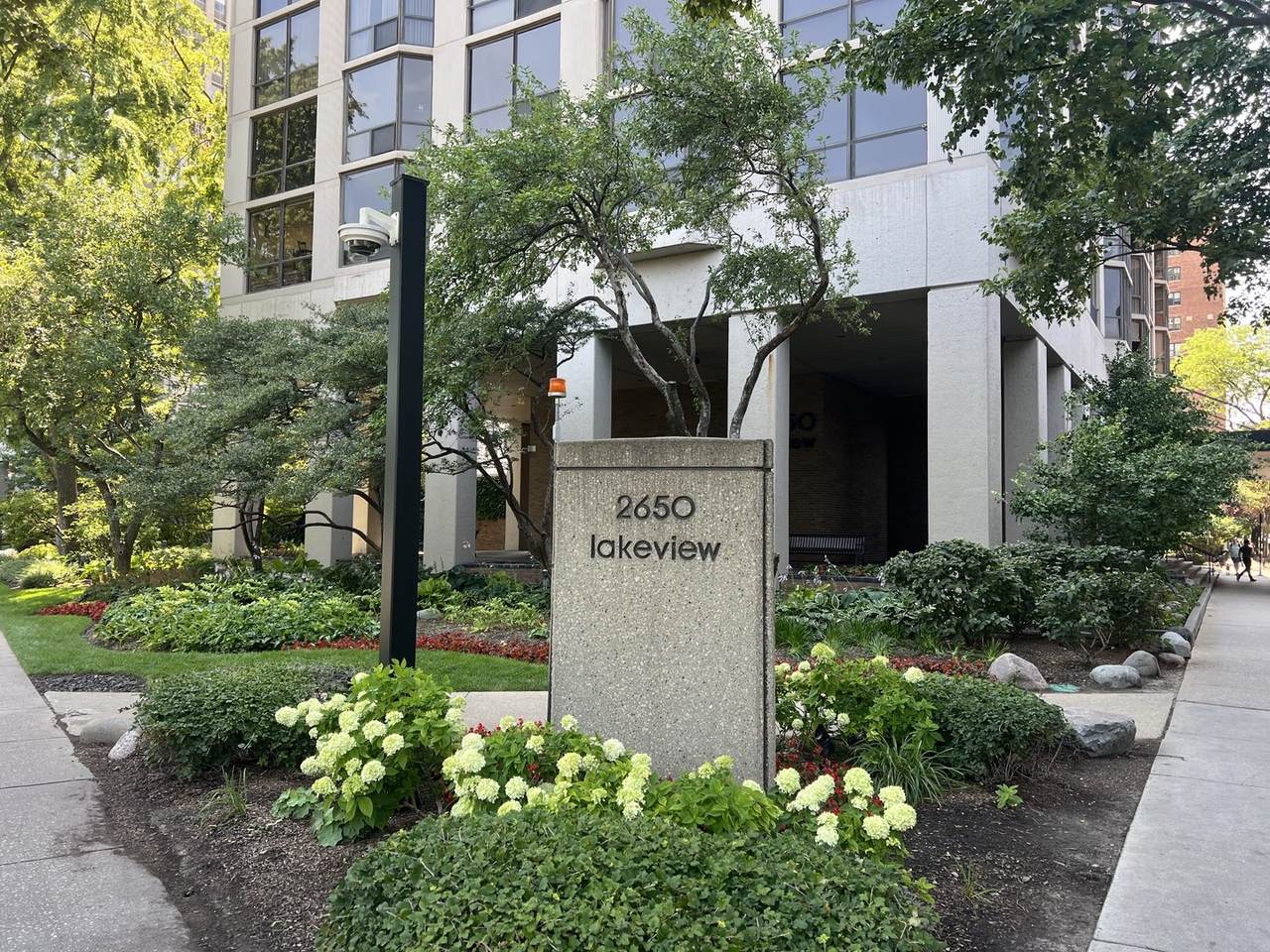 2650 Lakeview Avenue - Photo 1