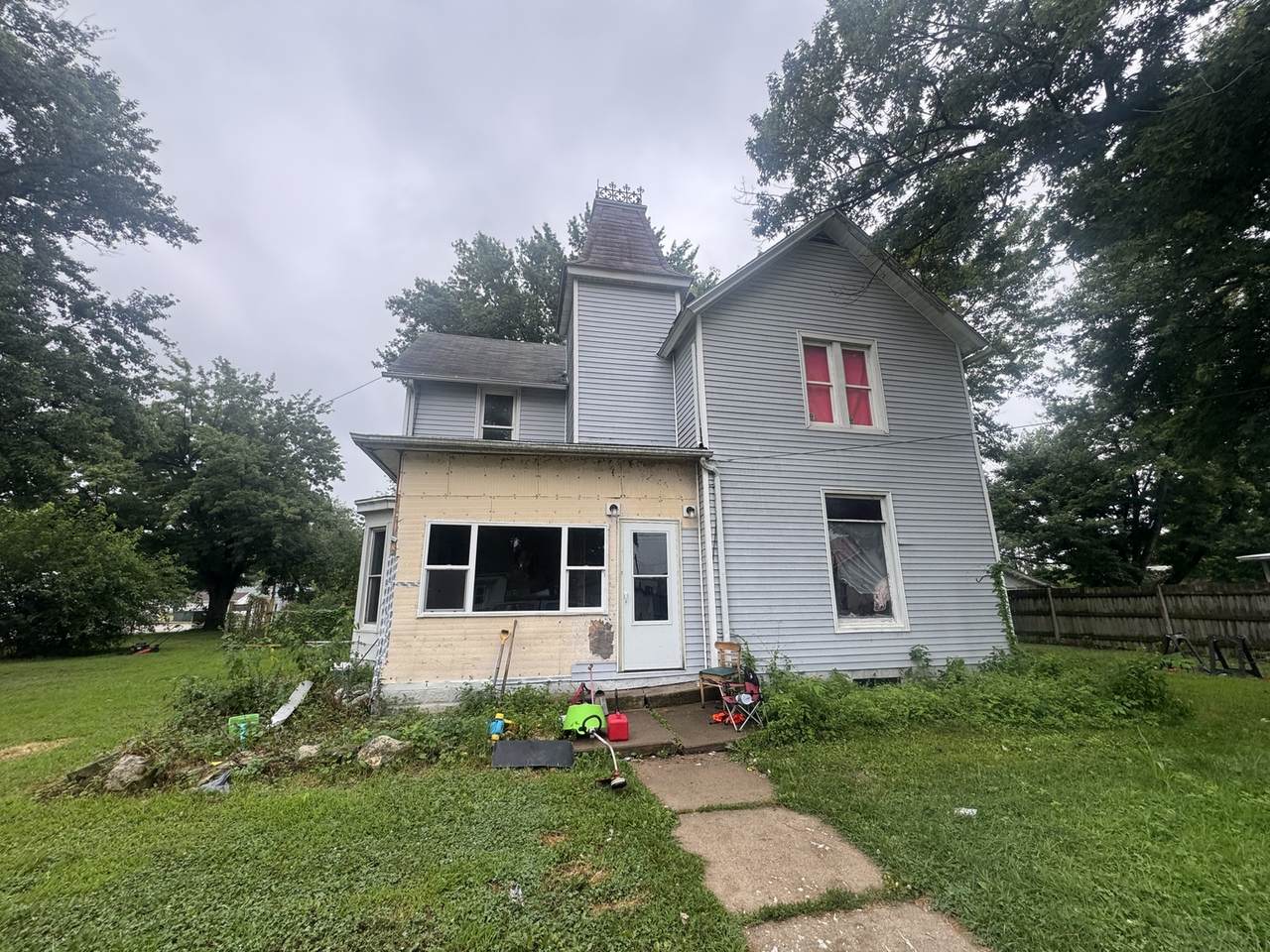 504 Washington Street - Photo 1