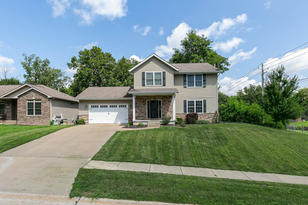 2986 16th Street Court - Photo 1