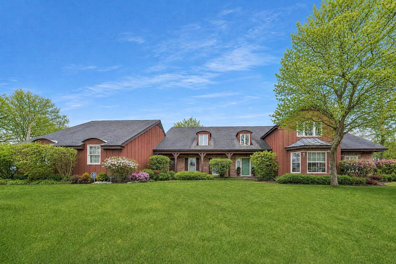 1135 Buttonwood Lane - Photo 1