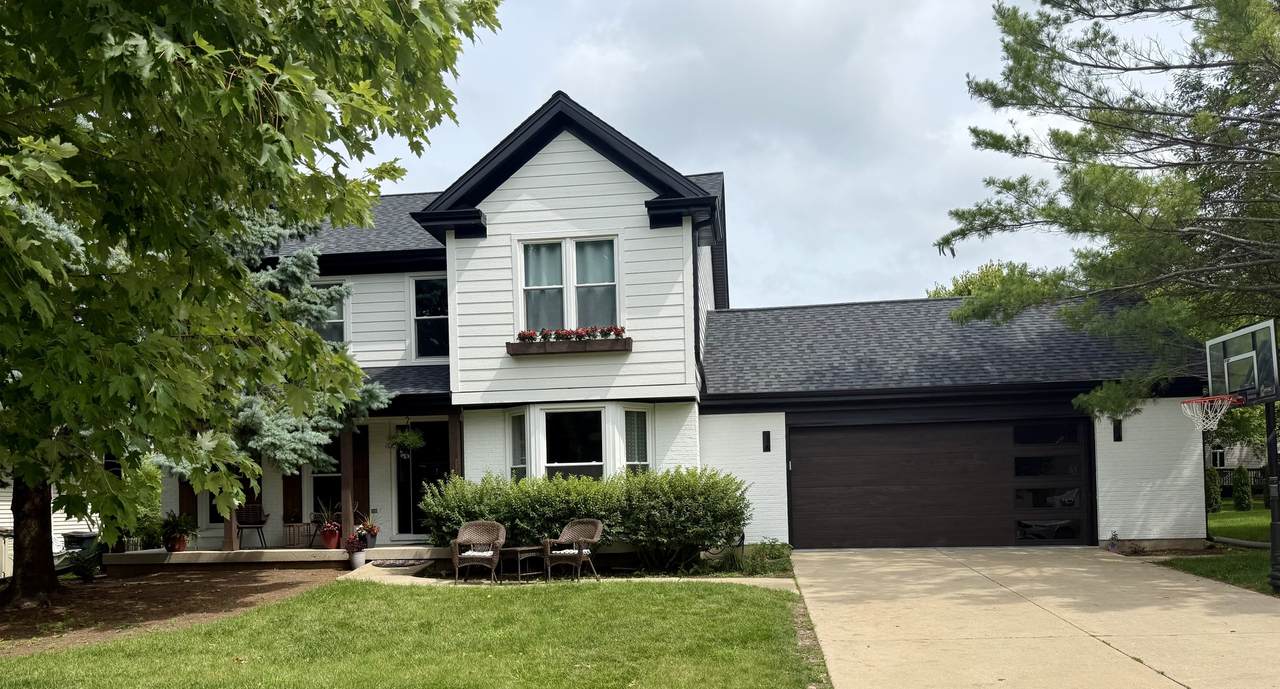 1127 Yorkshire Drive - Photo 1