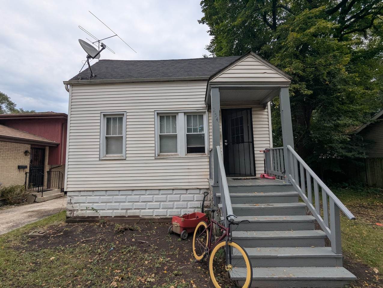 12541 Wentworth Avenue - Photo 1