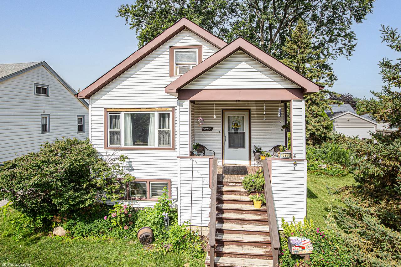 10230 Turner Avenue - Photo 1