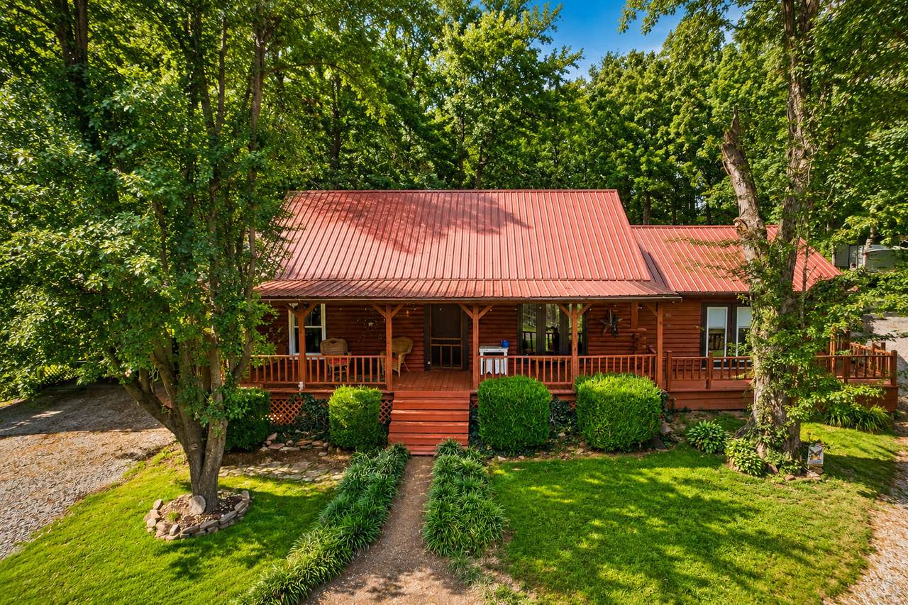 690 Ganntown Lane - Photo 1