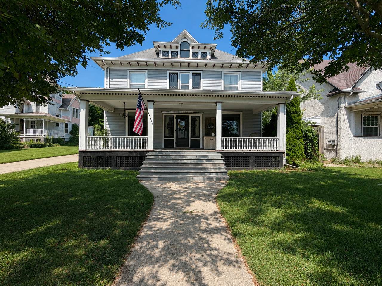 409 Chestnut Street - Photo 1