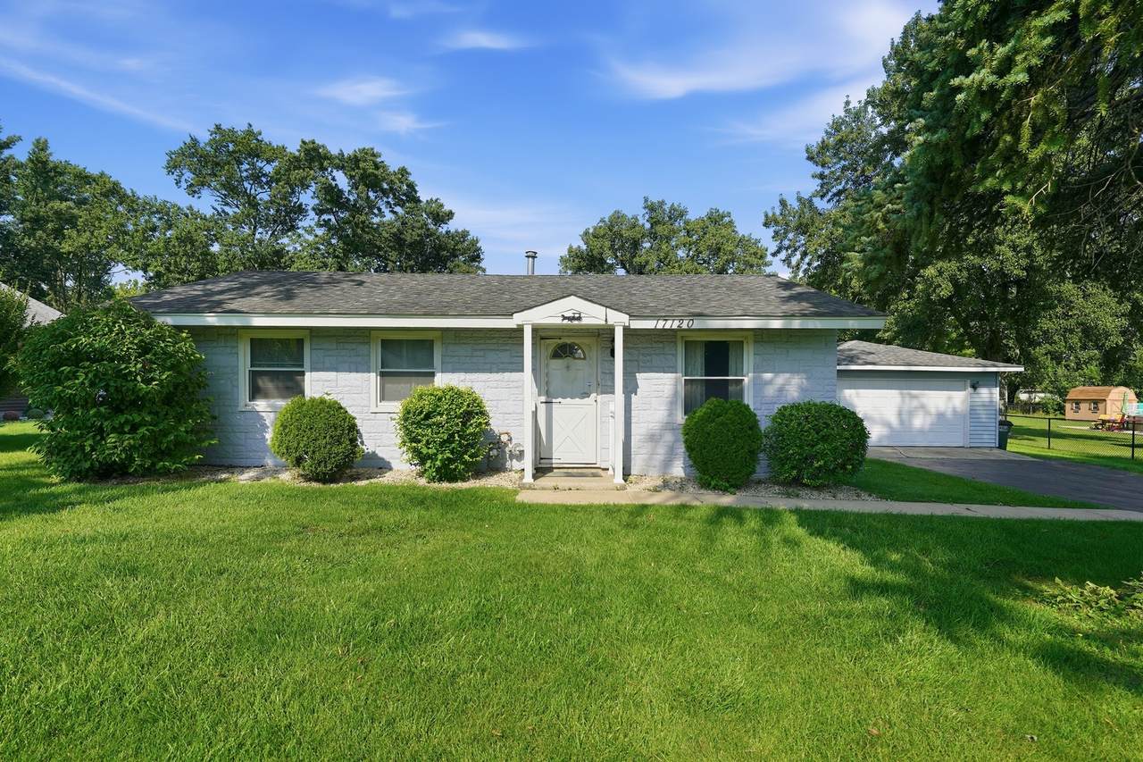 17120 Oriole Avenue - Photo 1