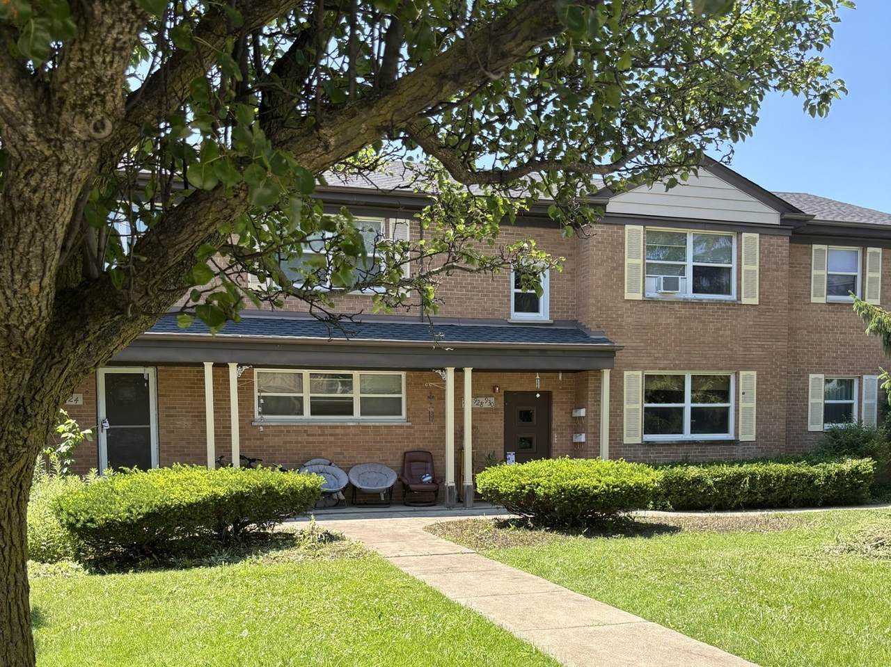 928 Harlem Avenue - Photo 1