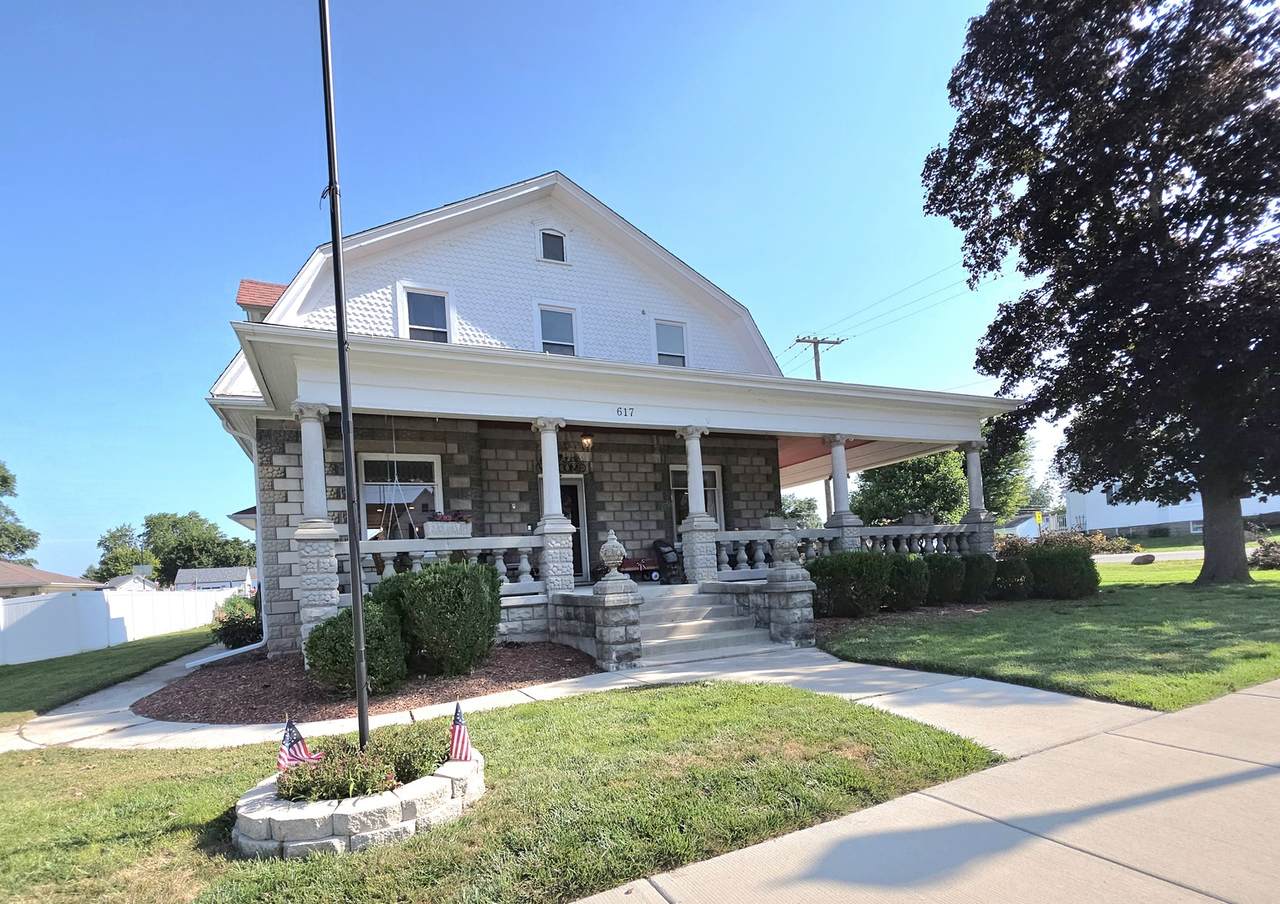 617 Penfield Street - Photo 1