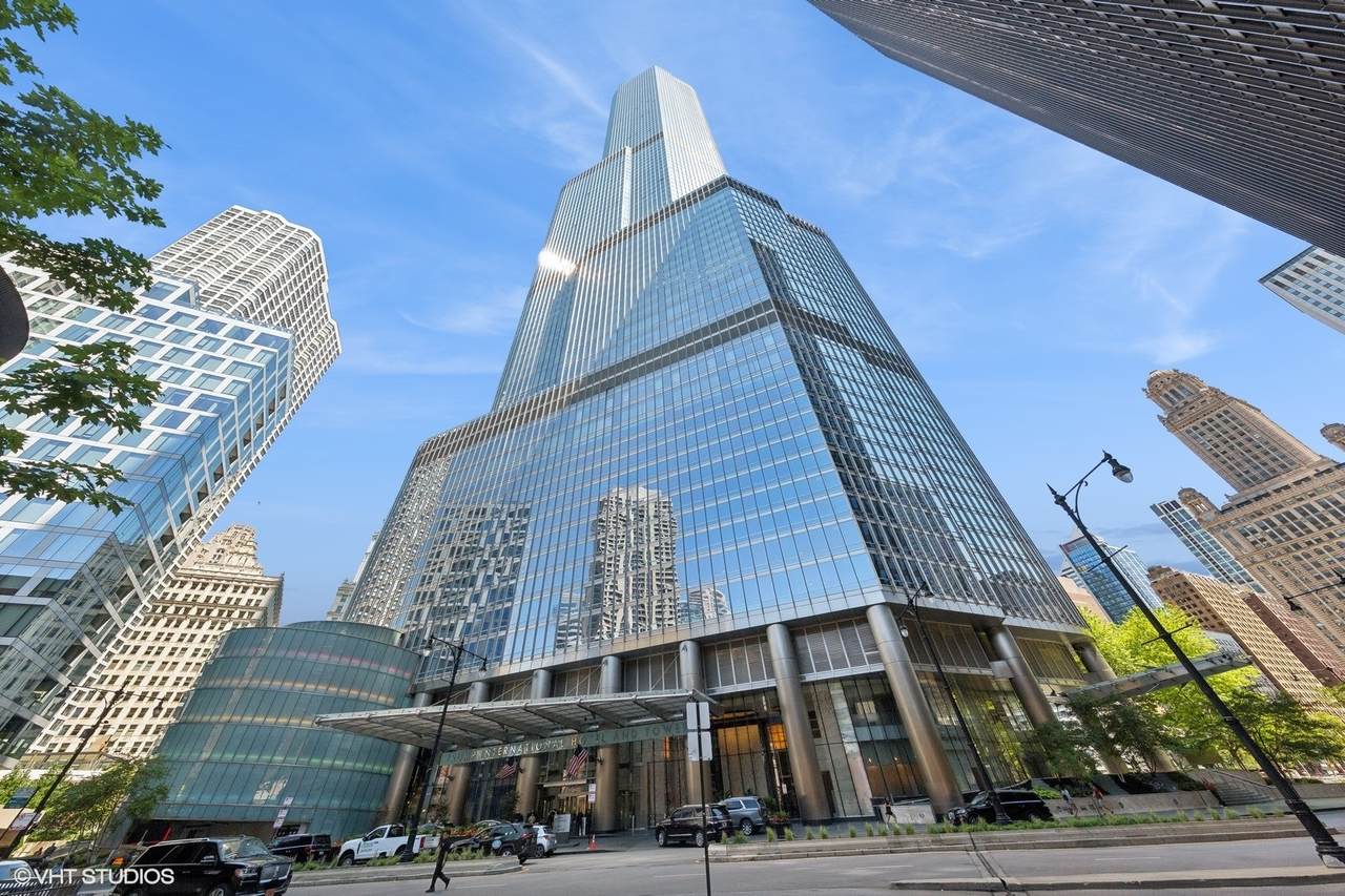 401 Wabash Avenue - Photo 1