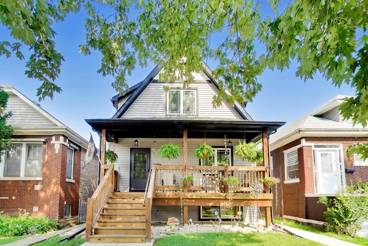 2819 Cuyler Avenue - Photo 1