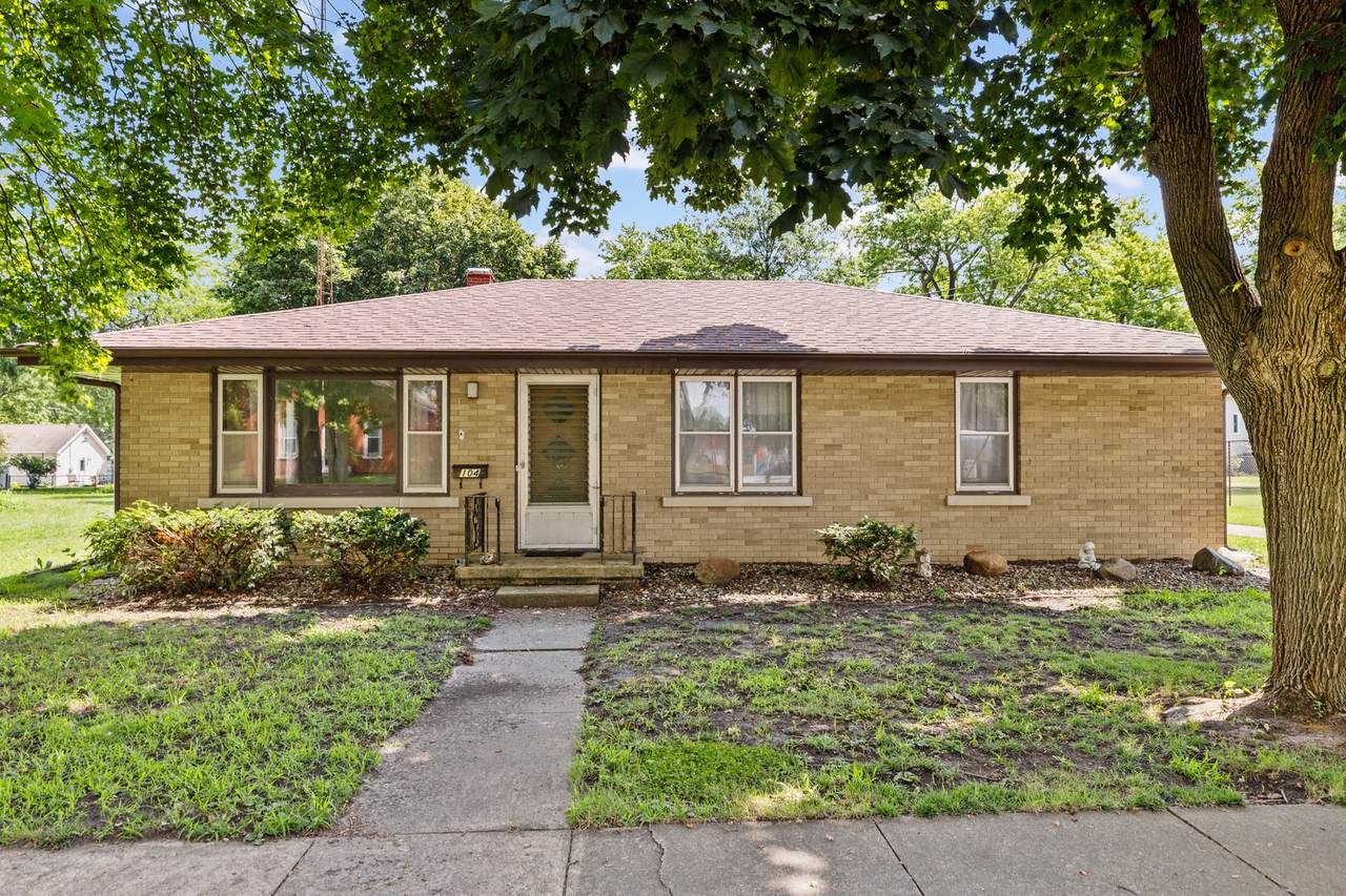 104 Maple Street - Photo 1