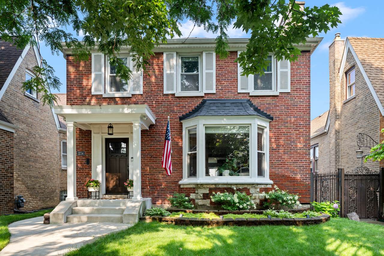 3234 Newcastle Avenue - Photo 1