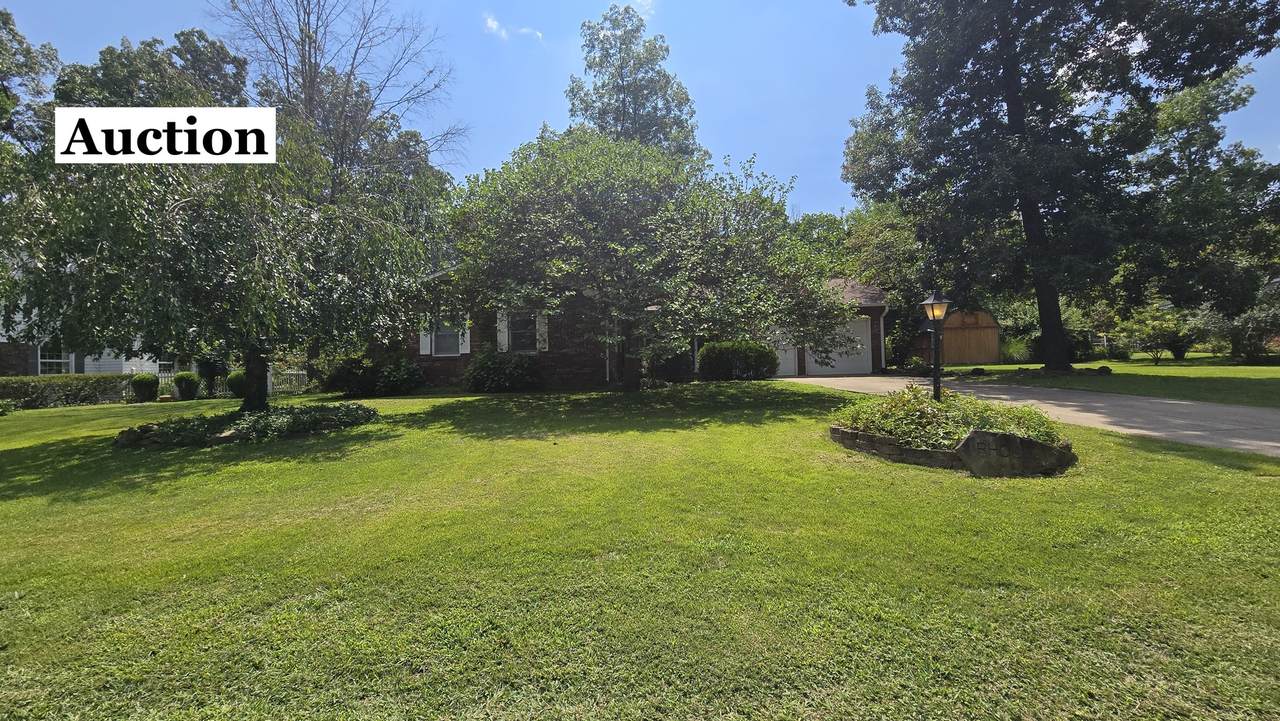 603 Country Club Lane - Photo 1