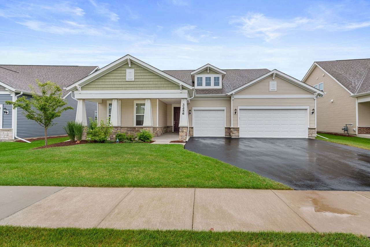 3256 Lincoln Prairie Boulevard - Photo 1