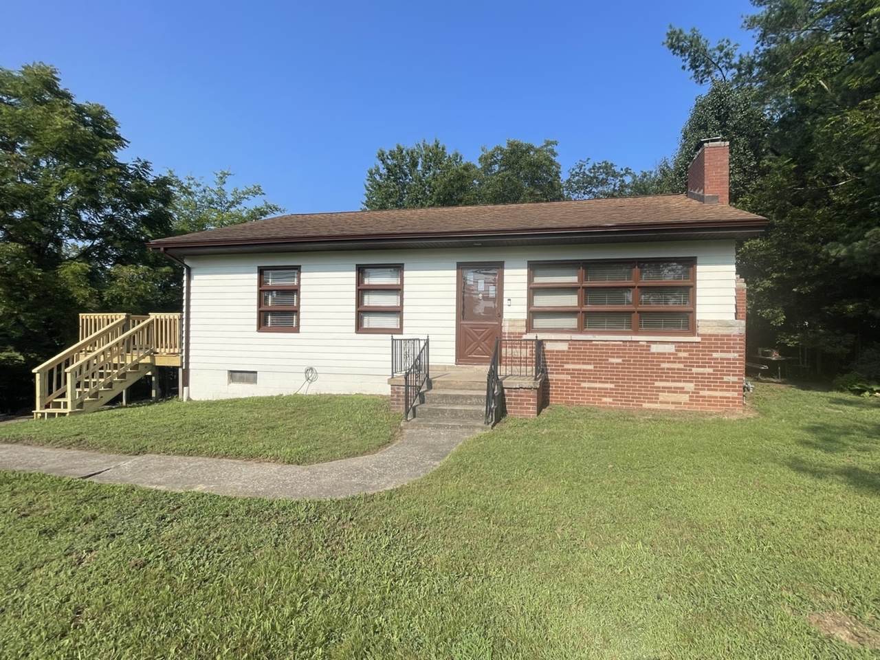 1236 Giant City Road - Photo 1