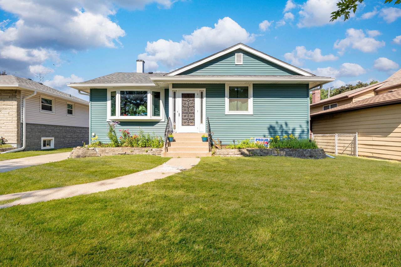 4604 Maple Avenue - Photo 1