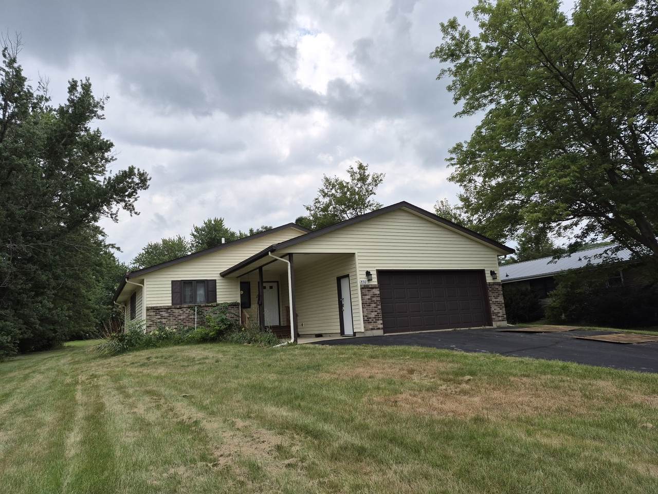 830 Lake Summerset Road - Photo 1