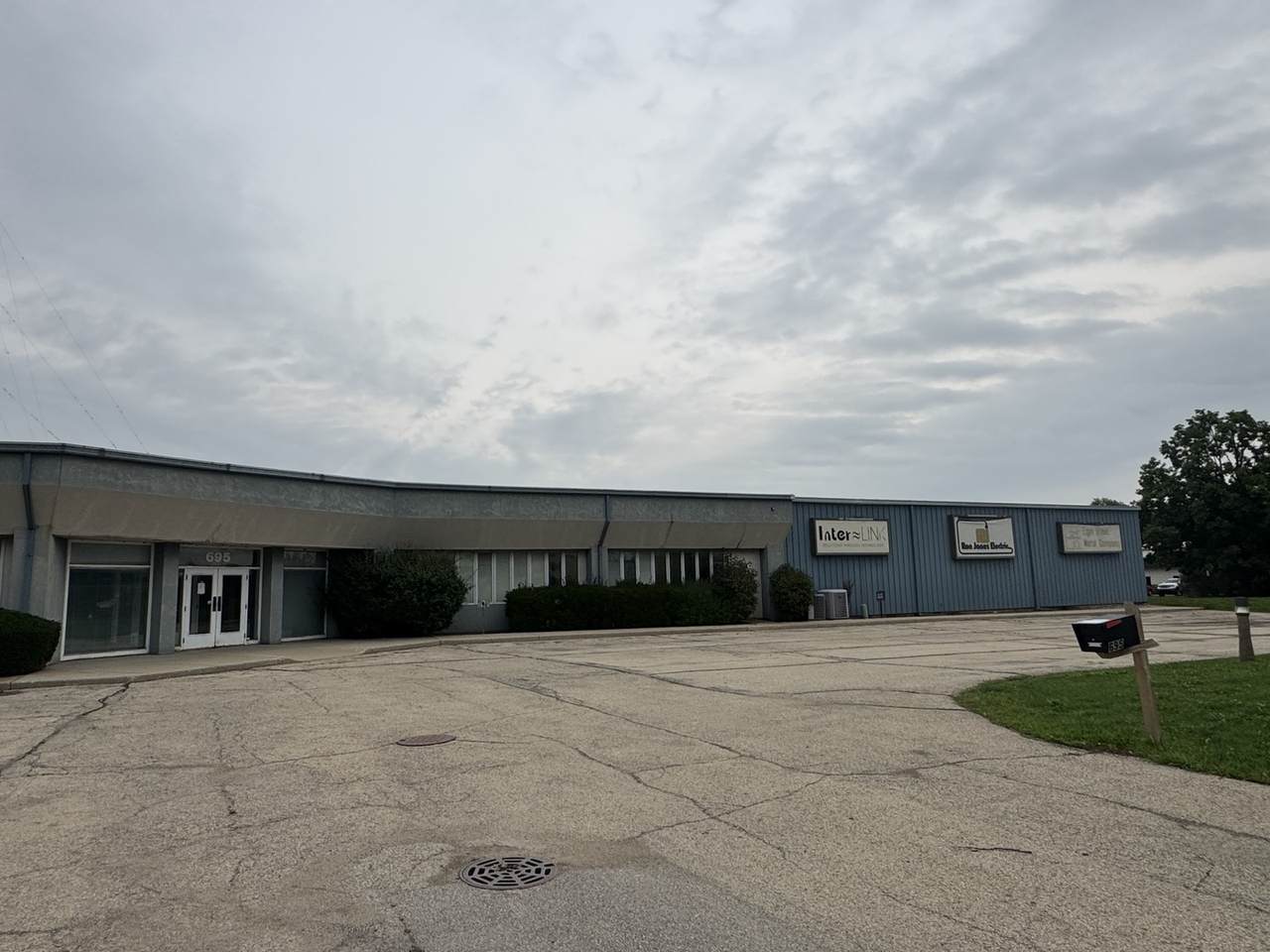 695 Schneider Drive - Photo 1