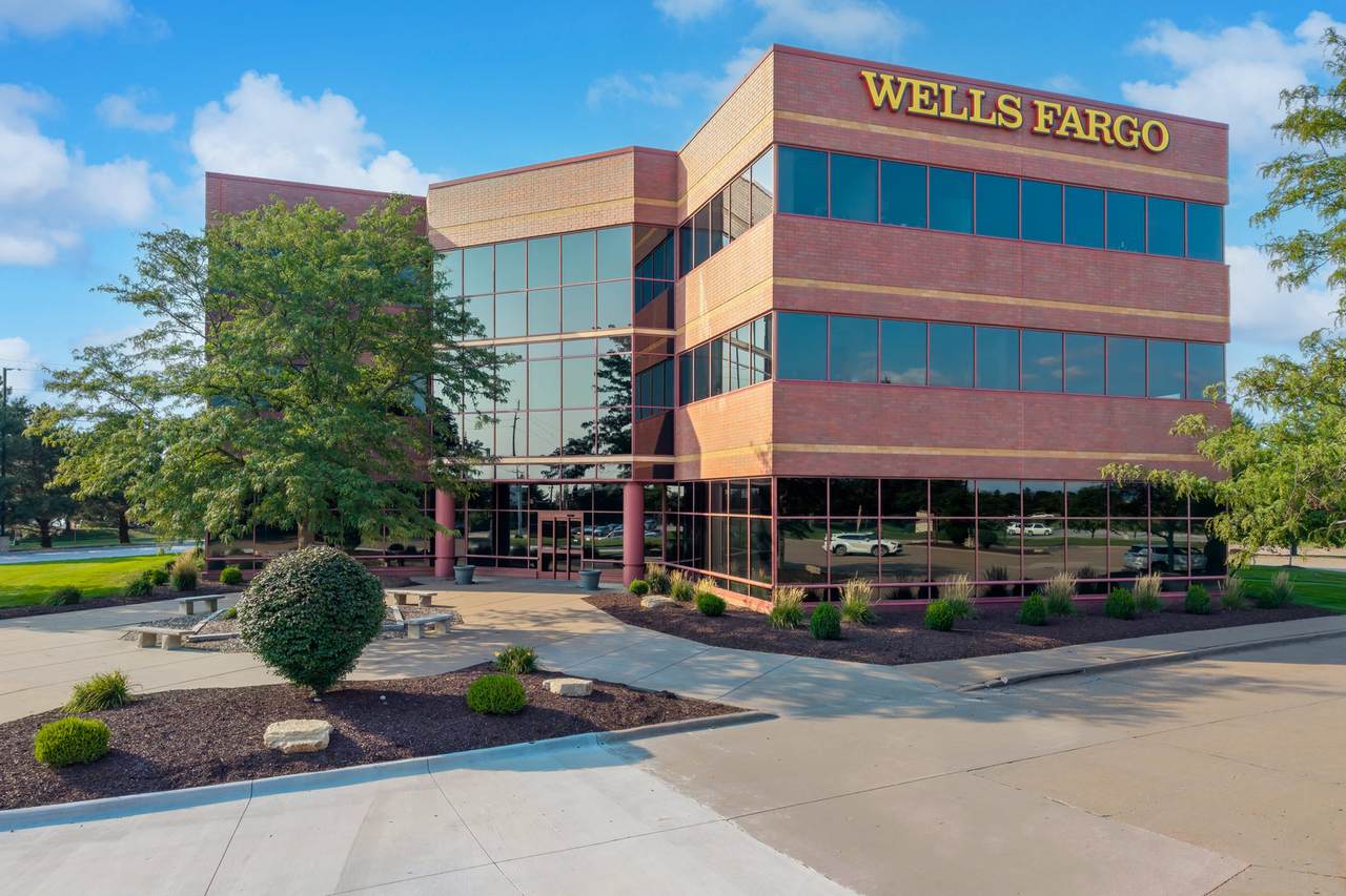 4300 53rd Street - Photo 1