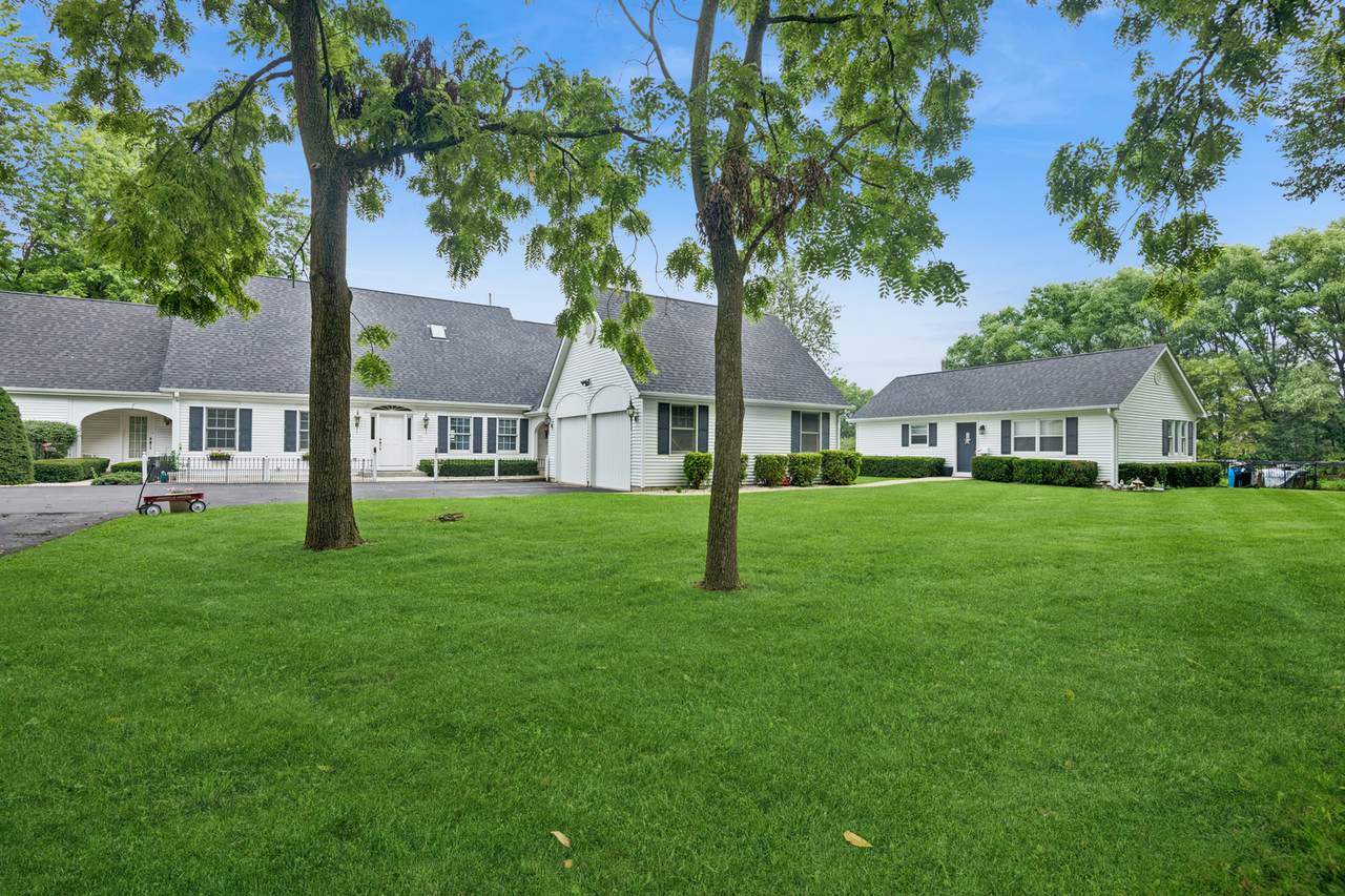27490 Wilmot Road - Photo 1