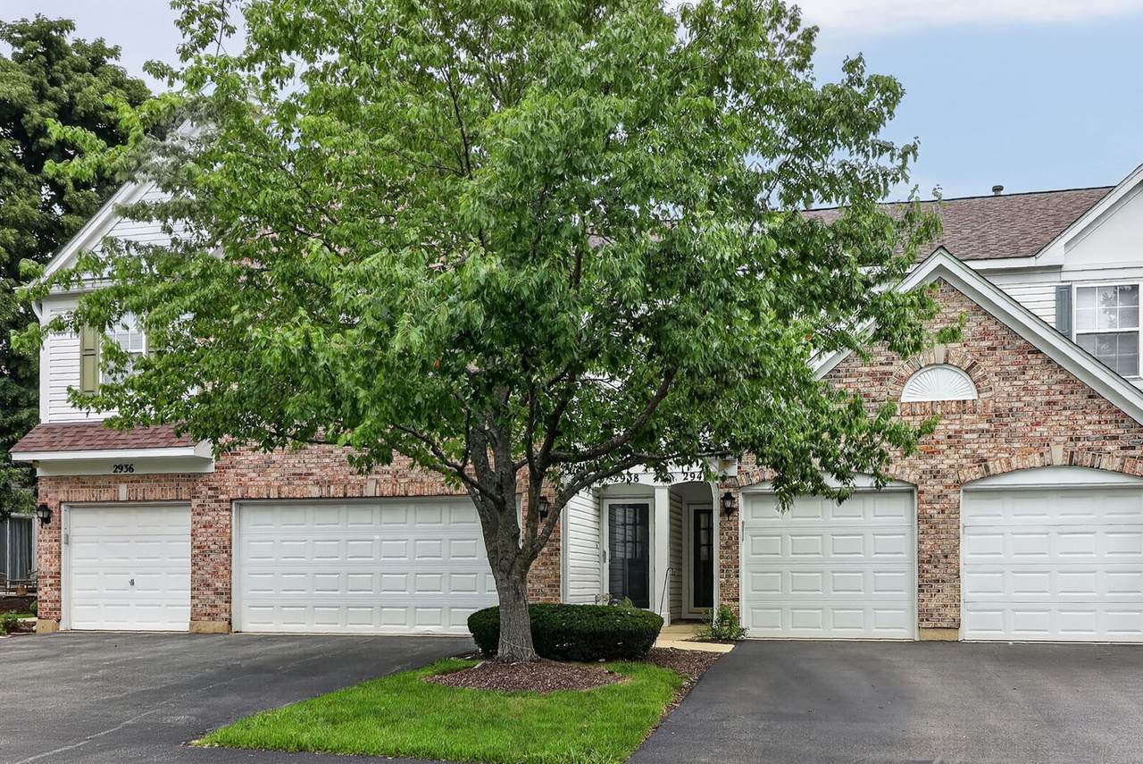2940 Stonewater Drive - Photo 1