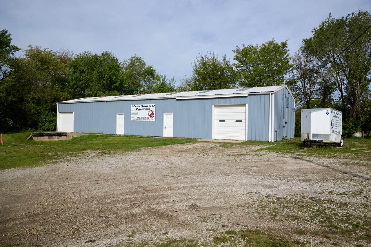 306 4th Street - Photo 1