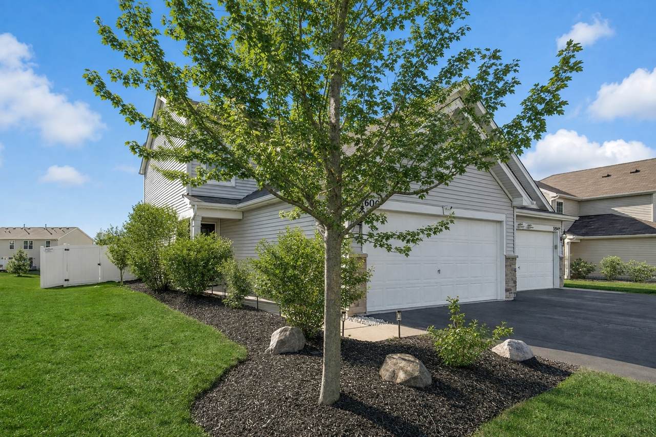 600 Vine Street - Photo 1