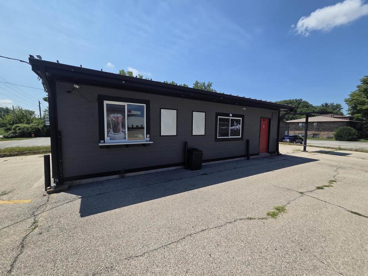 2501 53rd Street - Photo 1