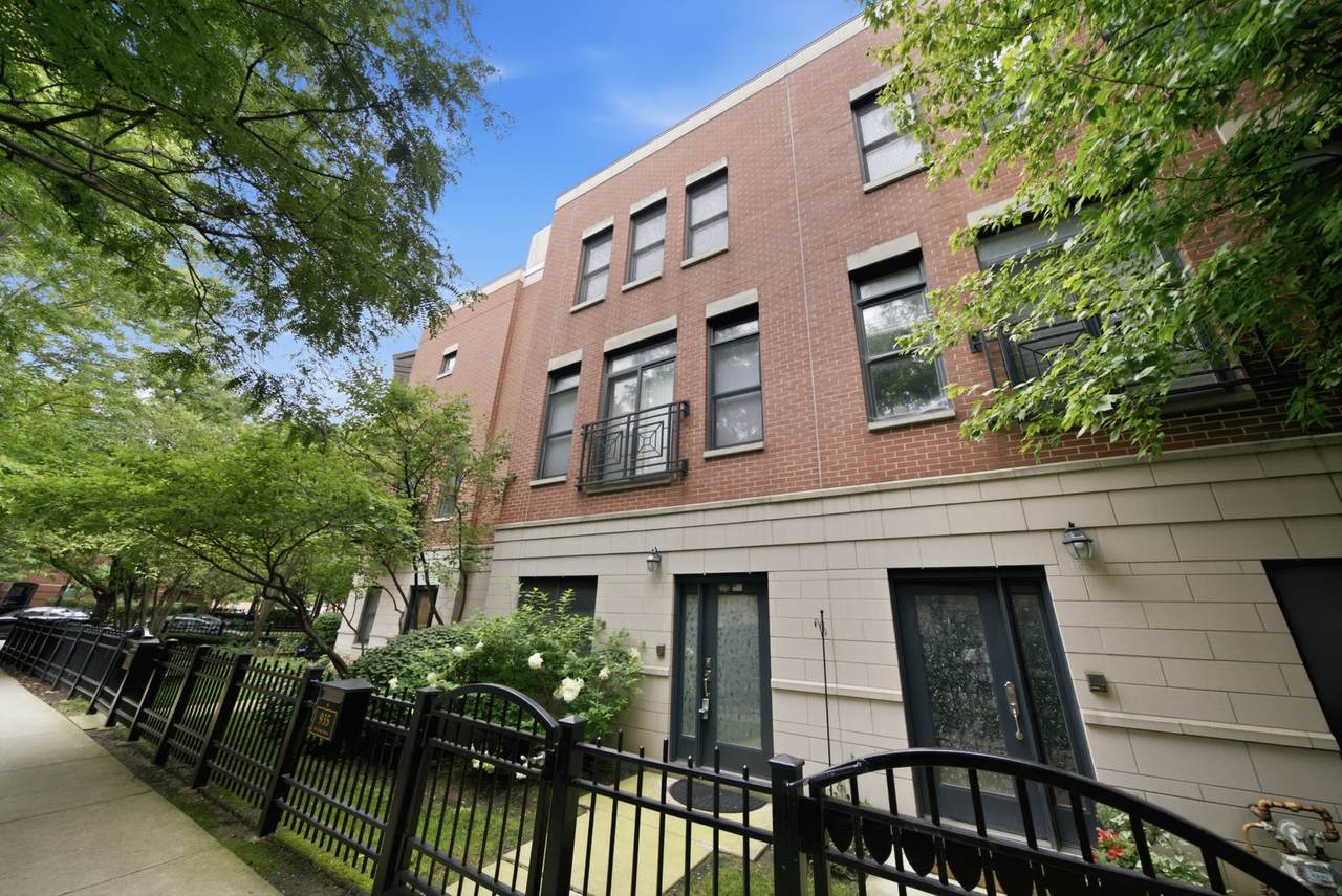 935 College Parkway - Photo 1