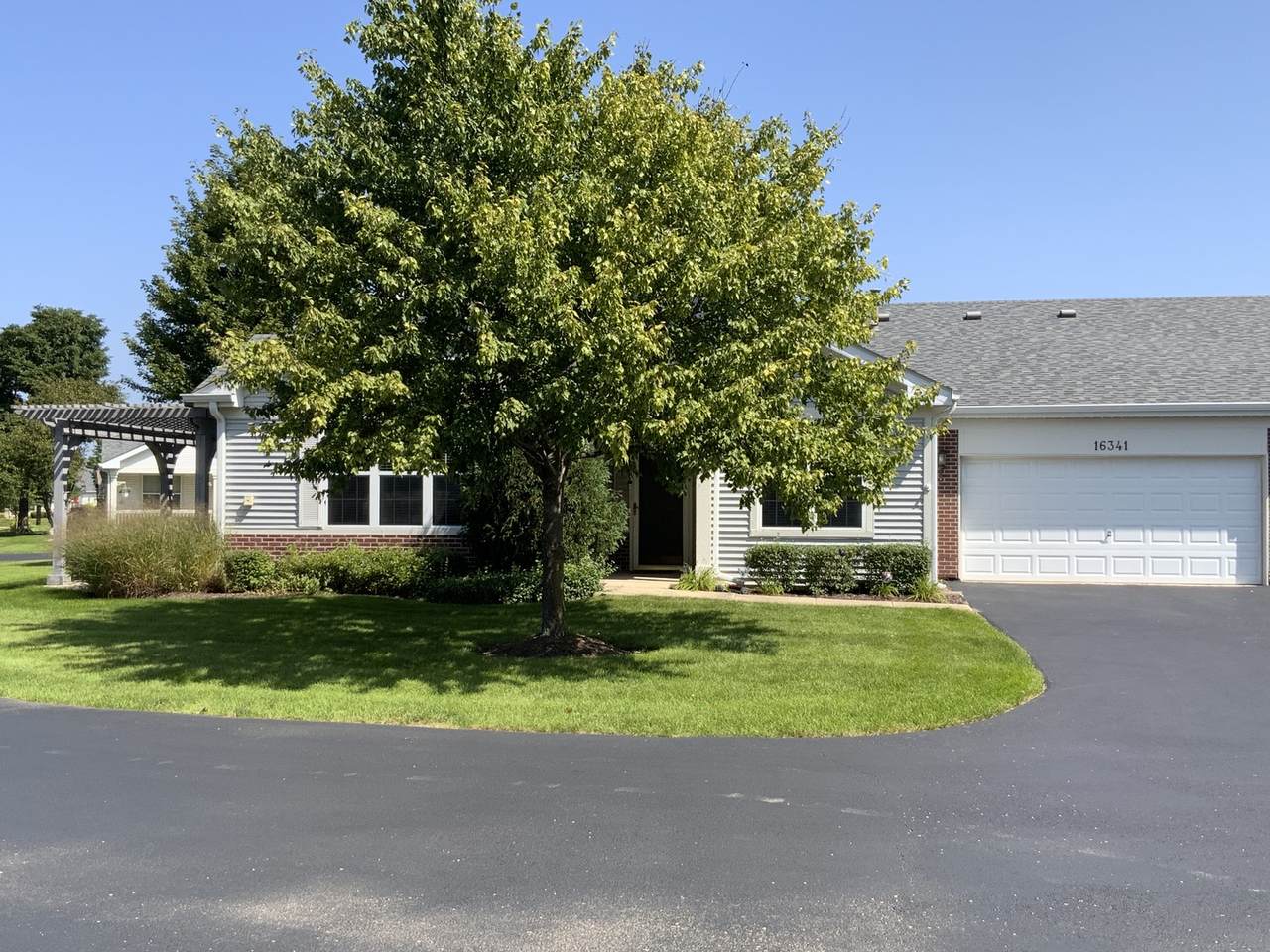 16341 Carver Lake Court - Photo 1